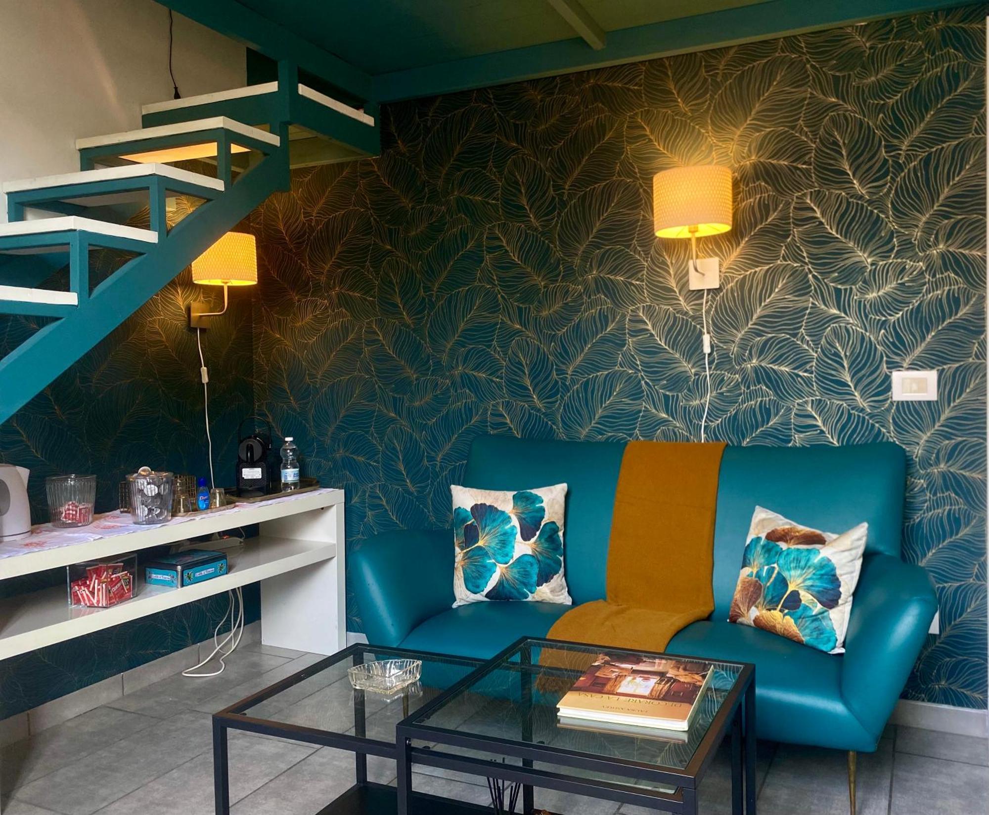 The Nest, Nel Cuore Di Chiaia *