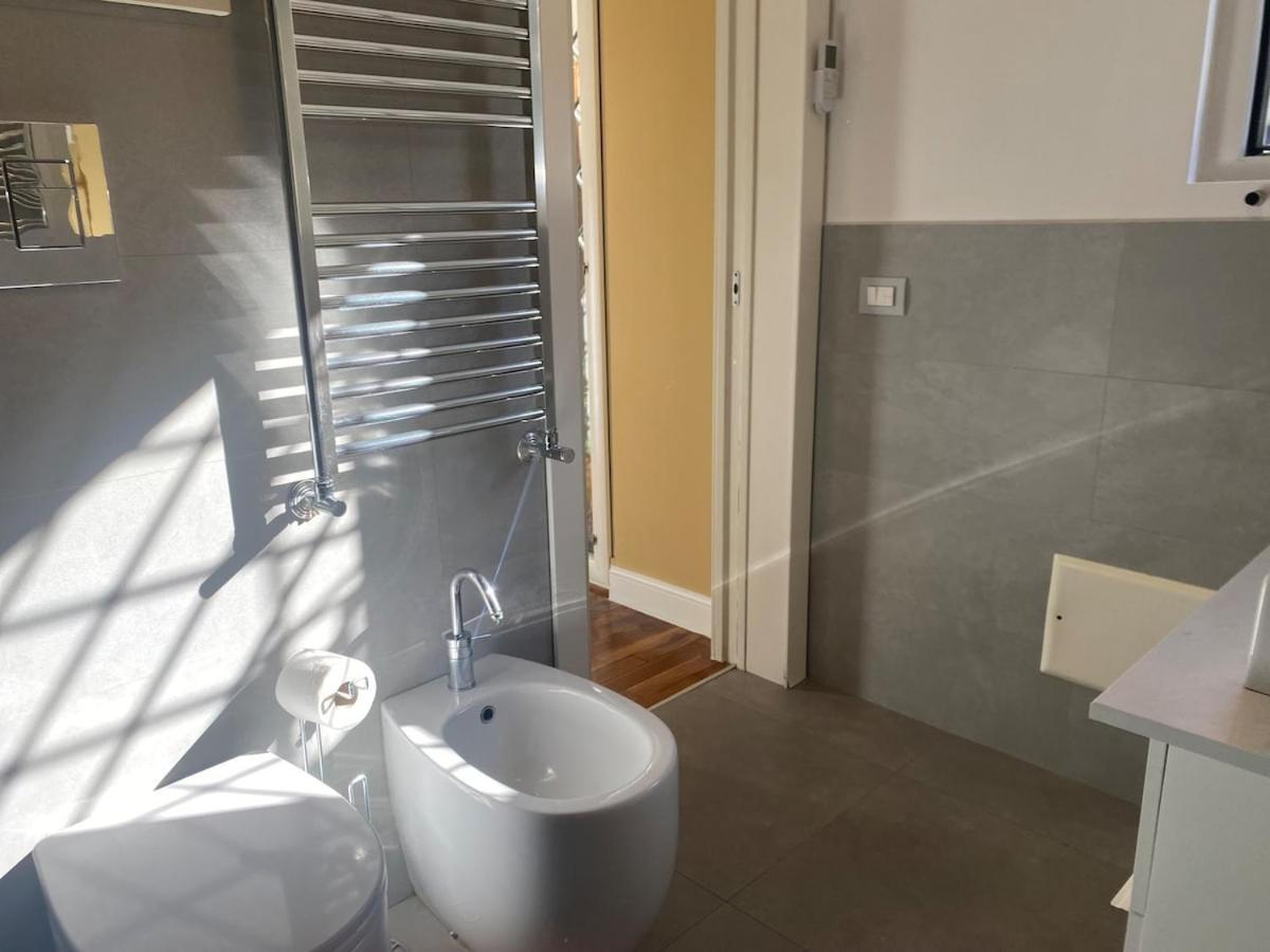 The Nest, Nel Cuore Di Chiaia Napoli
